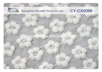 中国 花の形のウェディング ドレス CY-CX0099 のための白によって刺繍されるレースの生地 サプライヤー