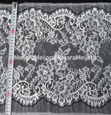 中国 ナイロン アイレット レースのトリム、イブニング・ドレスのための花の帆立貝の花嫁のレース サプライヤー