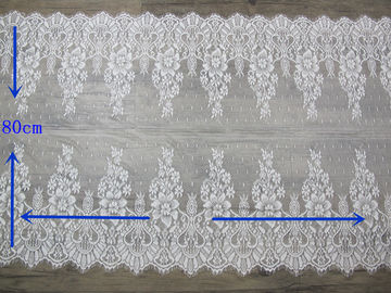 ヤードのシックで黒い光沢がある薄いのによる伸縮性がある服のガウンのまつげのレースのトリム サプライヤー