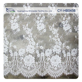 印刷されるアイボリーのナイロン花の Chantilly Embroideried のレースの生地の習慣 サプライヤー